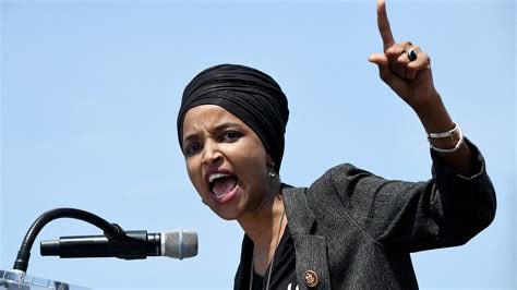DC_Draino's tweet photo. And don’t move to a beautiful country and start publicly trashing it, especially when it gave you a much better life than you had before. https://t.co/iouNdbsKQs