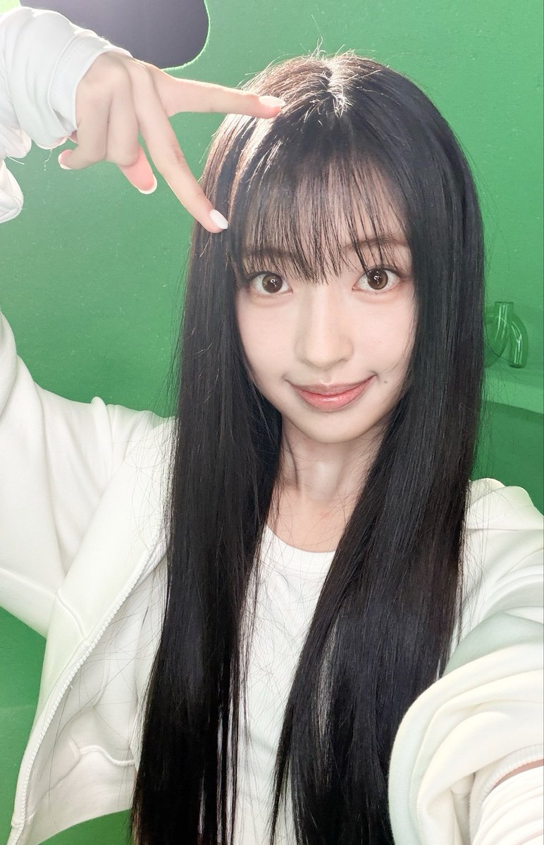 a2rada's tweet photo. 라다 셀카 너무 귀엽고 예뿌네ㅜㅜ

#A2O #A2OLITE #RADA #라다 https://t.co/Nqed5Zf1Cd
