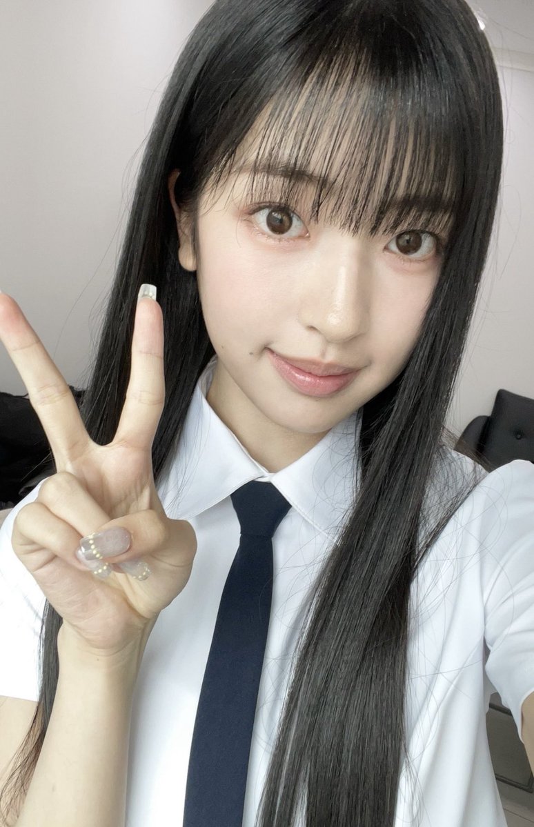 a2rada's tweet photo. 라다 셀카 너무 귀엽고 예뿌네ㅜㅜ

#A2O #A2OLITE #RADA #라다 https://t.co/Nqed5Zf1Cd