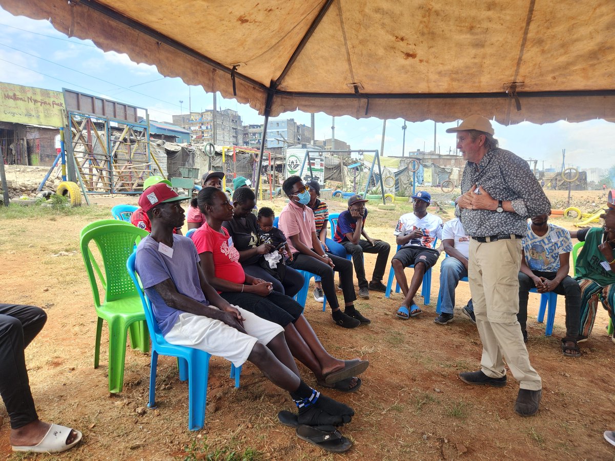 MathareSJustice's tweet photo. As part of our ongoing #StopDrugsCrimeAndViolence campaign, MSJC, in collaboration with CHEK, held a 2 day Alternatives to Violence Project  Workshop at Muthoni Nyanjiru Park.
We focused on building skills, strengthening community dialogue and exploring alternatives to violence. https://t.co/p1xFKIFCKa