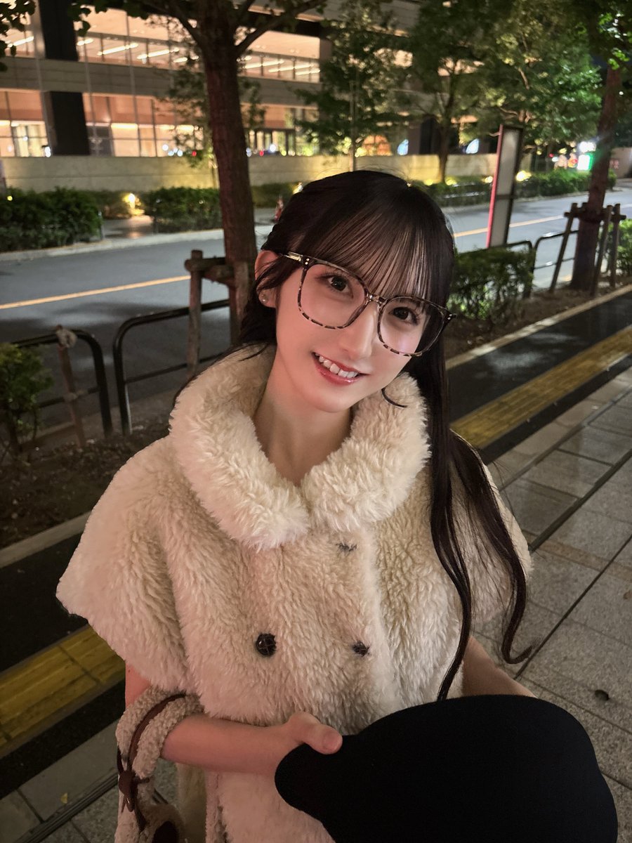 ayamin_112's tweet photo. 食欲の秋 メガネの秋 👓🍁🍂 https://t.co/ScG7wcPoG5