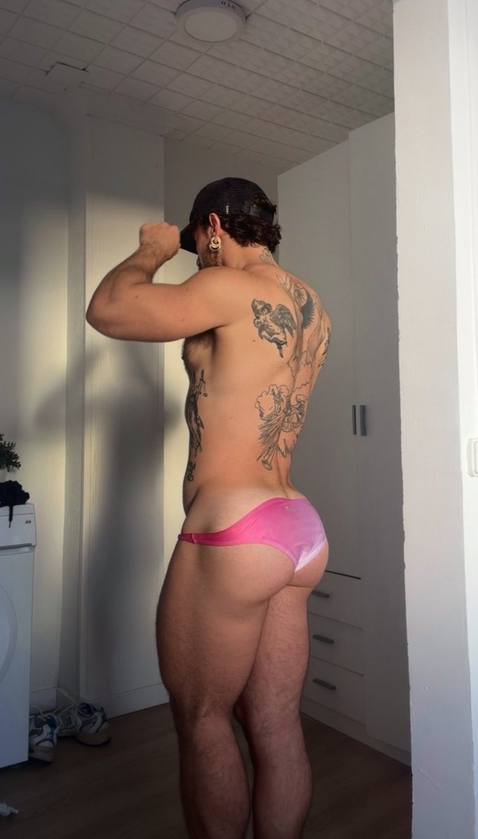 andy2flixx tweet picture