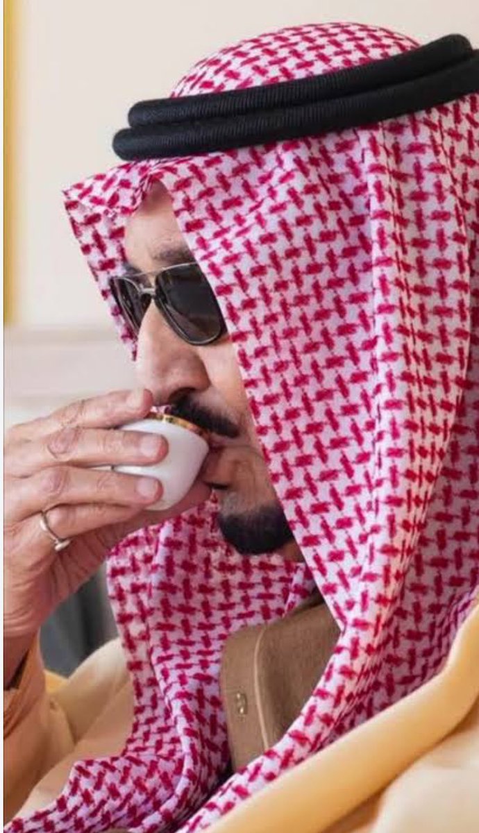 bdwy69fahm's tweet photo. حنا ليا ثارت الهيجا  .. وكثر الزحام
نشرب فناجيل العيال ونرمي بها .

#السعودية_العظمى 
#السعوديه_خط_أحمر https://t.co/YFjfvfQlXn