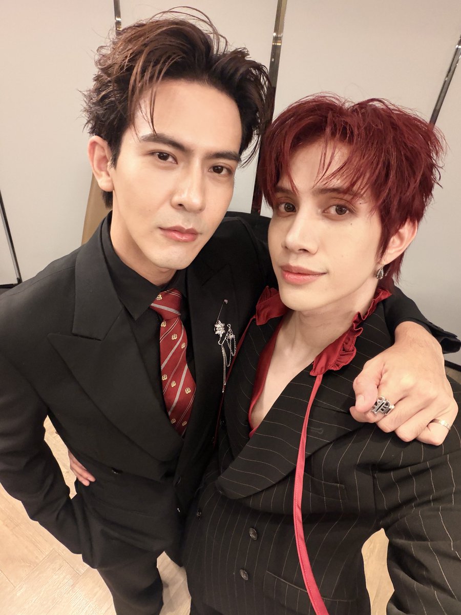WeTVThailand's tweet photo. คืนนี้ไม่ขมครับ !!! รับประกัน !!! 

Somewhere Over the Rainbow

#NOURTheSeriesFinalEP https://t.co/BJfXKHS7yh