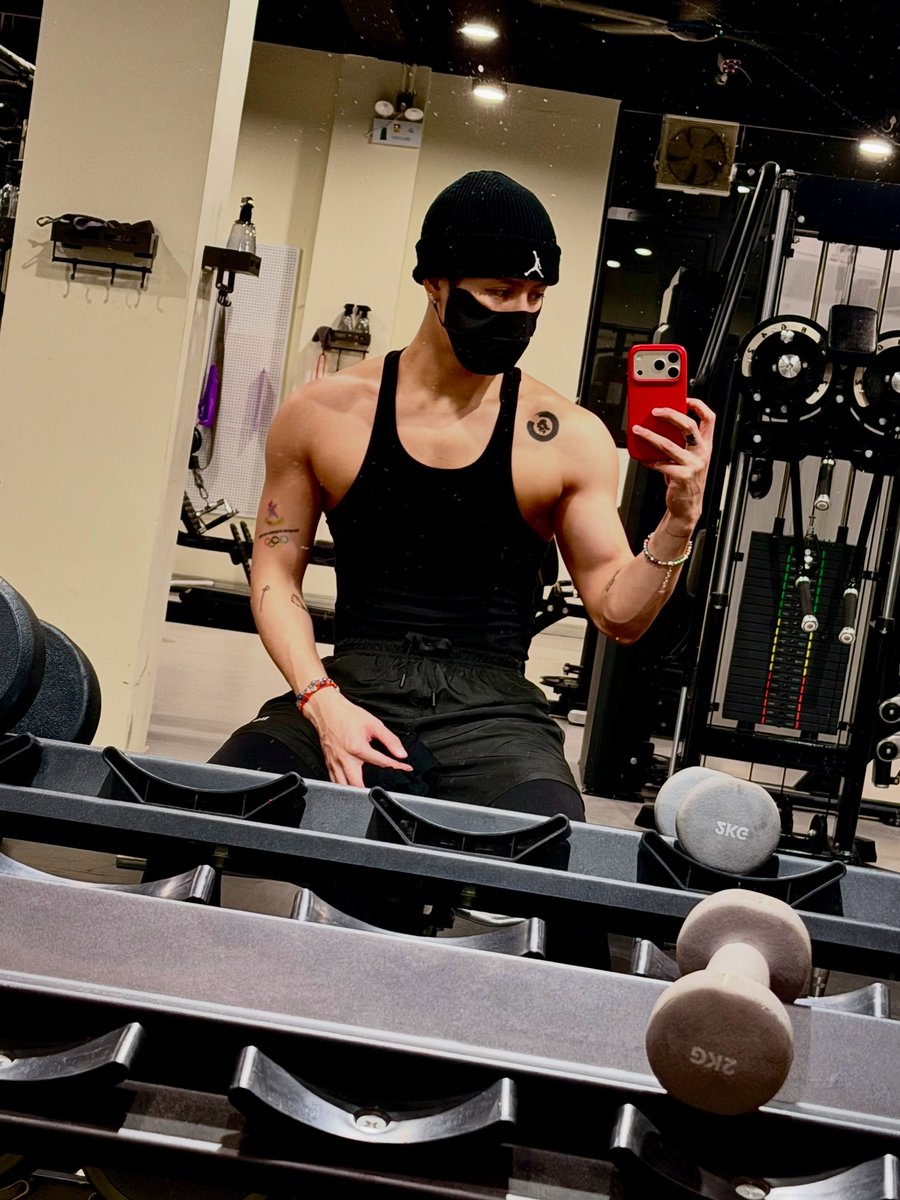 JacksonWGlobal's tweet photo. [#JACKSTAGRAM] 261014 selfish.animal (1/5)

"OCT 🎞️
Part 1."

#JacksonWang #王嘉尔 #잭슨 #TEAMWANG https://t.co/z5ZQeR5gsD
