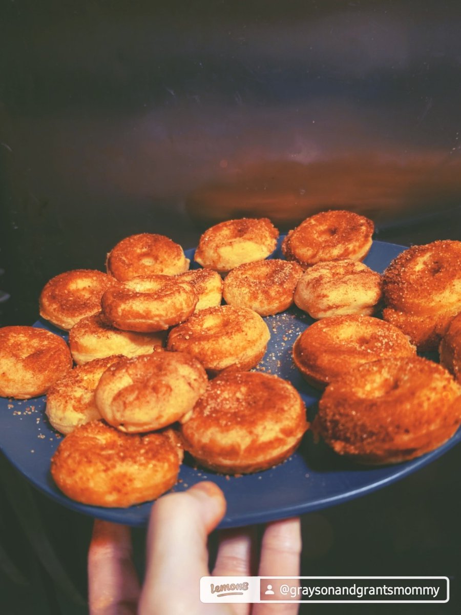 ErinLeeMatthew1's tweet photo. I also listened to Darkness Prevails podcast since its prime spooky season! What's your favorite spooky podcast?
#allergyfriendlybaking #punkinandpollen #kidapprovedsnacks #DarknessPrevails #momsplaceglutenfree
#foodallergylife https://t.co/UdgDVtJob3