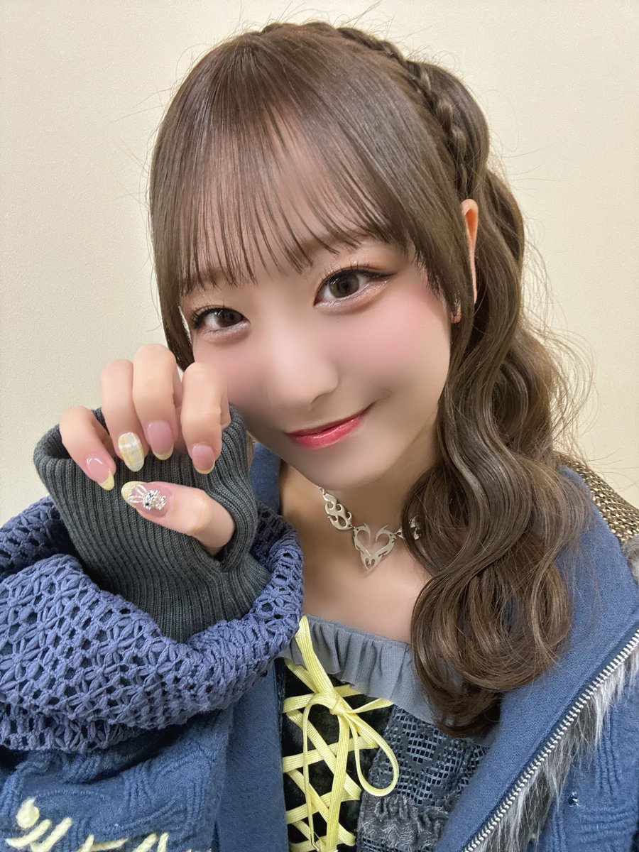 Ottoman_1453_hi's tweet photo. ついにライブ前日ですね！
闇落ちうさぎの生写真が楽しみすぎる笑 https://t.co/qAx7kaEFUA