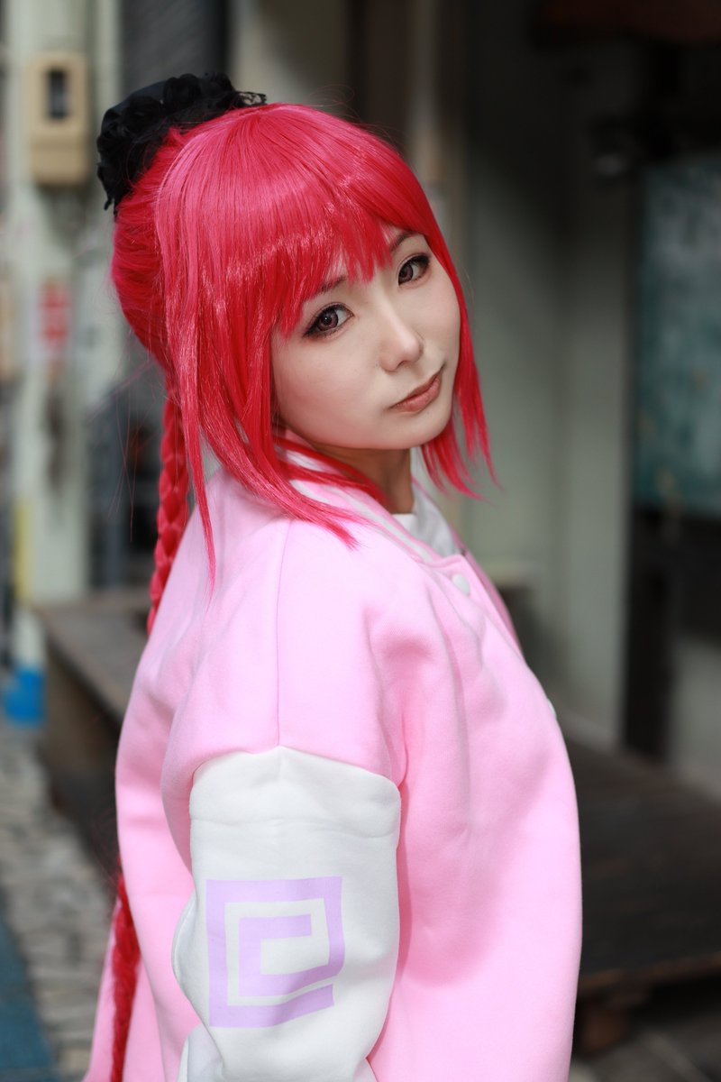 suihao1412's tweet photo. 【Cosplay(コスプレ)】

SAKAMOTO DAYS
陸 少糖(ルー.シャオタン)

場所：清水駅前銀座商店街(静岡県 静岡市清水区)

photo📸： @yohanemaru0208 さん

#富士コス  #富士コス2026
#ヨハネ丸photo https://t.co/thDn5wc7Ss