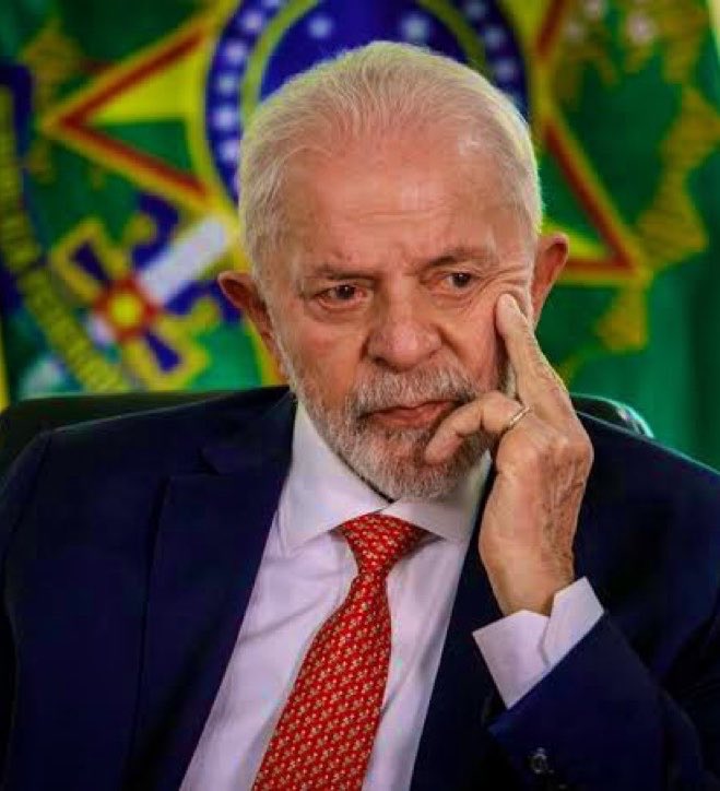 NewsLiberdade's tweet photo. 🚨URGENTE - André Mendonça determina a exclusão de propaganda de Lula que aponta cortes em programas sociais em caso de vitória de Flávio Bolsonaro https://t.co/qmVXkrmAmL