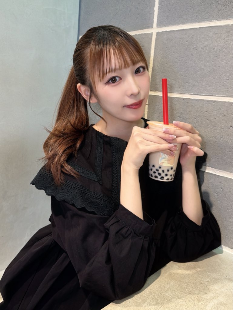 SITUASION_AYU's tweet photo. おねぇさん https://t.co/TFCp1mvdAF