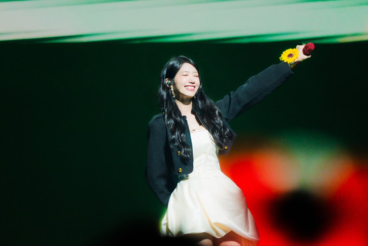 TrexStudioROAR's tweet photo. WHAT A [SUMMER, I] NIGHT IN KUALA LUMPUR! 🐼💗

Thank you, EUNJI, for giving us a night filled with beautiful music, heartfelt moments, and so much love that we’ll carry in our hearts long after the lights go out! 🫶🏻❤️‍🔥

To all our PANDAs, your cheers, singing, and energy made the night even more special. Let’s keep these beautiful memories close to our hearts ✨

Until we meet again, JANJI! 🤙🏻💗

#JEONGEUNJI #JEONGEUNJIinKL #JEONGEUNJISOLOCONCERT #SUMMER_I #SUMMERIinKL #TrexStudio