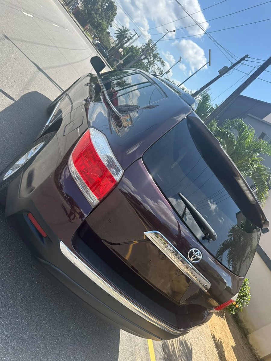 onlyjaypunt's tweet photo. Barely used Unregistered 2013 Highlander

13.8 million 
PHCITY https://t.co/RmuqBJWfRs