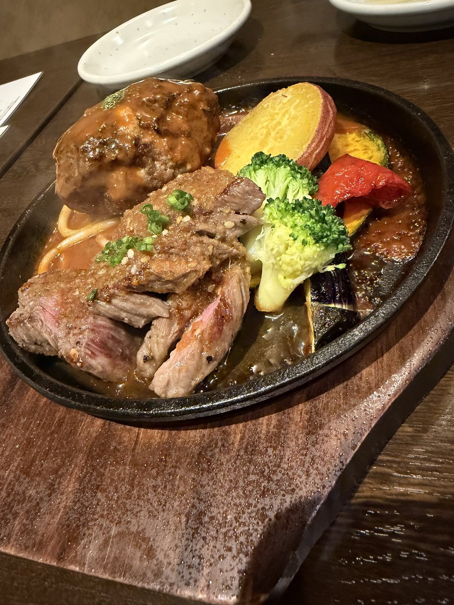 tktw04's tweet photo. 高松 https://t.co/GJye1qeFq4