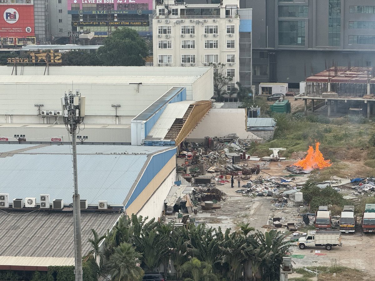 astonsrinivas's tweet photo. @GHMCOnline is this legal?? Behind Gachibowli’s Star hyper https://t.co/eCHNZ1YHS3