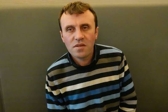 4tayadliaileler's tweet photo. Görme Engelli Evladımız Hasan Basri YILDIZ'ın, Ailesini Ziyaret Etmek İçin Gittiği Trabzon'daki Evinden Gözaltına Alındığını Öğrendik!
Evladımız Hasan Basri Yıldız Derhal Serbest Bırakılsın !
KAHROLSUN FAŞİZM YAŞASIN MÜCADELEMİZ ! https://t.co/6GkO76NbtZ