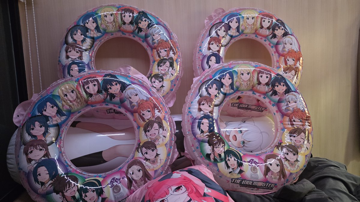 Futanzu's tweet photo. Before can inflate all of them, we're tired and decide to stop and rest 😅 https://t.co/NL8kxRUahj