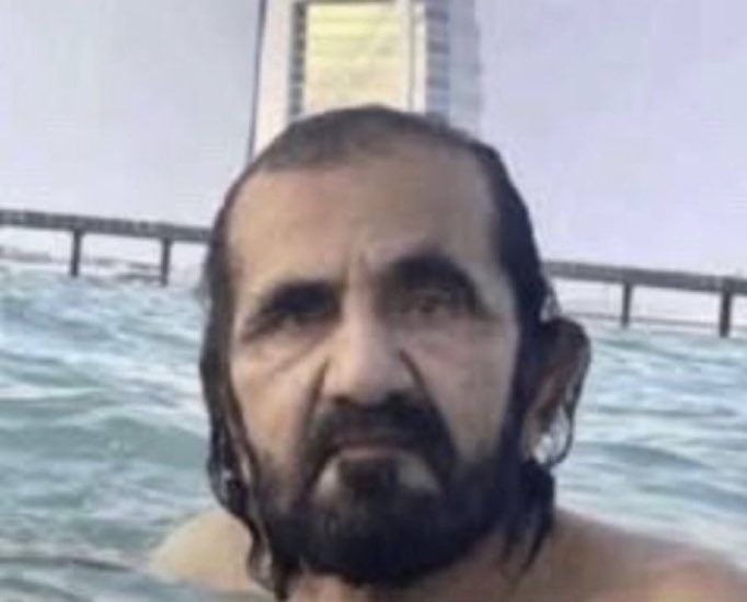 W966E's tweet photo. يشبه است الناقه المترهل https://t.co/mvaGOk7Pq1