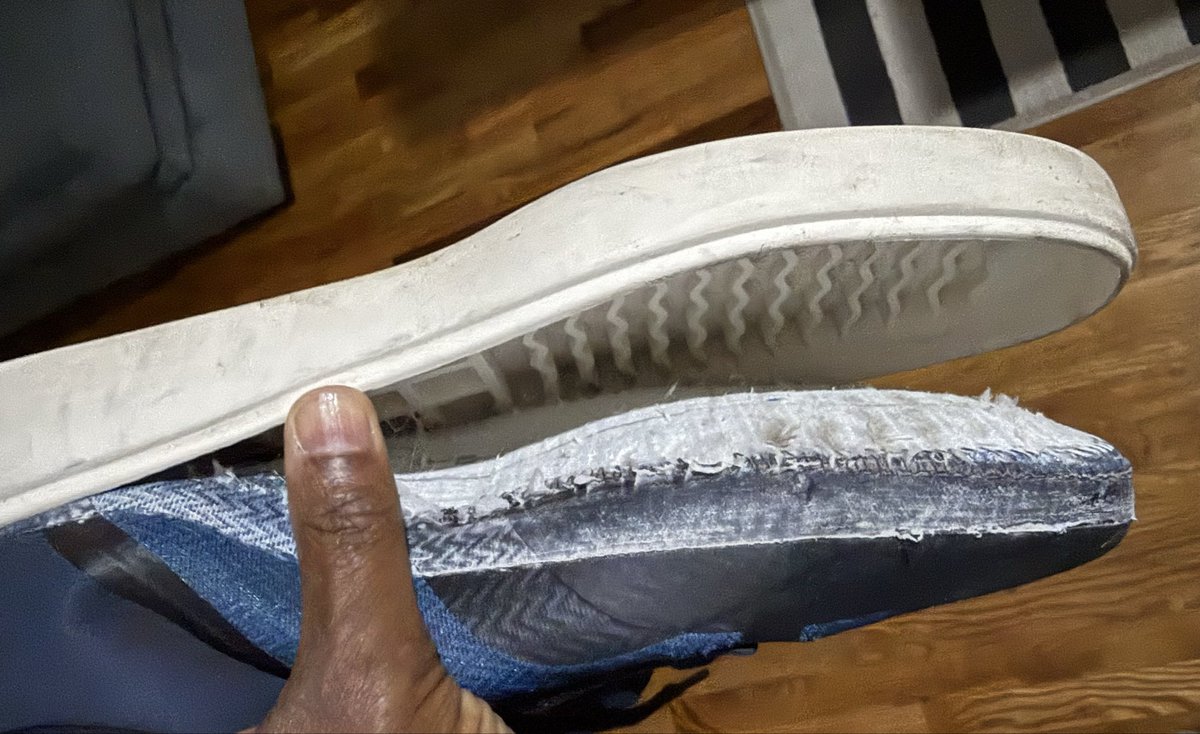 IamJohnBurnett's tweet photo. I enjoy wearing different @colehaan shoes…BUT 👉🏾I DO NOT👈🏾recommend the #ColeHaan Men’s Grand Crosscourt Winner Sneaker 

#footwear #Shoes #mensshoes #mensfashion #mensclothing #mensstyle #menswear #ootdmen #streetstyle https://t.co/2LKeGscV6I