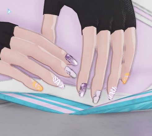 chillaira_PSO2's tweet photo. 今回のネイル、個人的にはかわいくて好きなんだけど、すっごい安いね
色変えたらめちゃ好み… https://t.co/sQ9m92iUmt