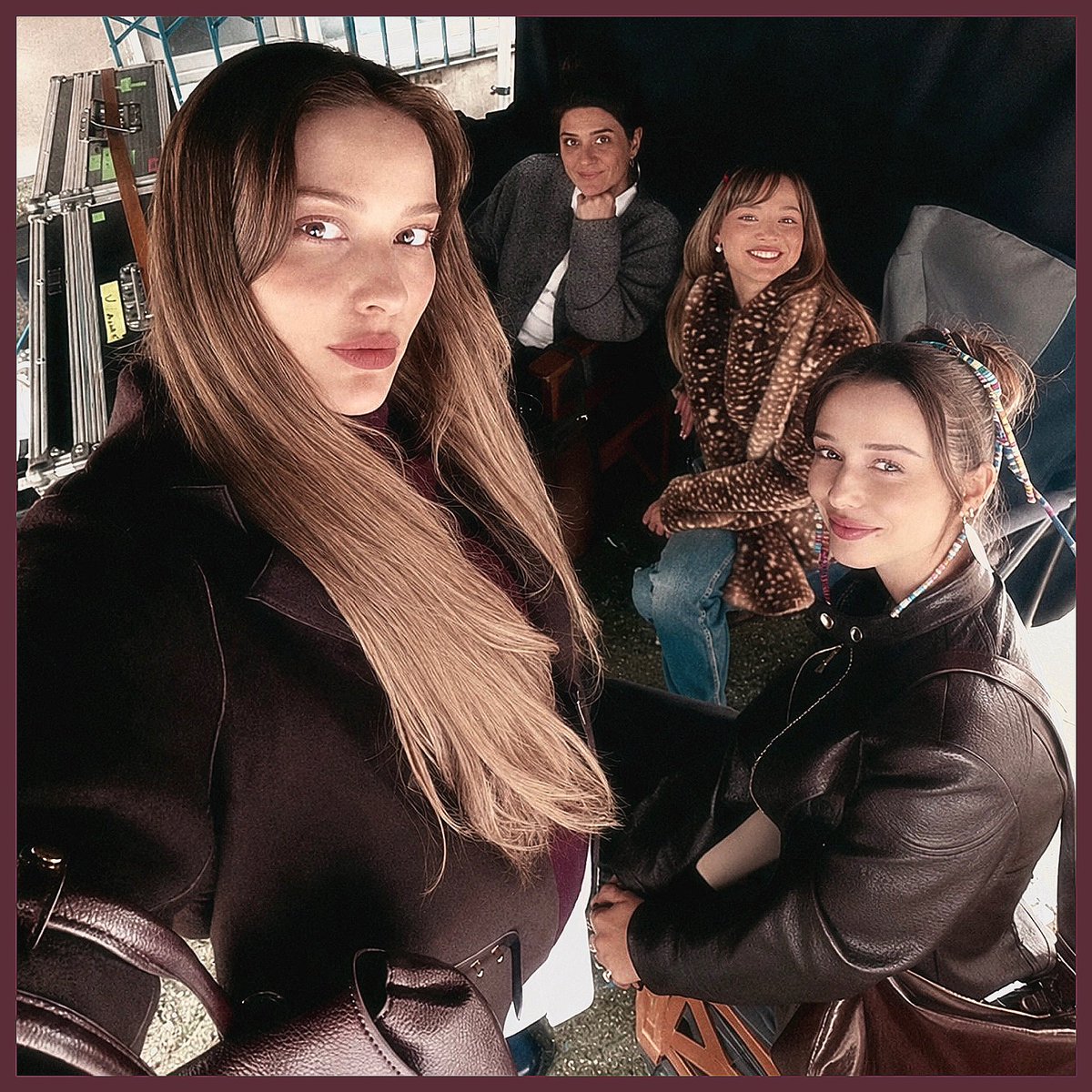 ella_l123's tweet photo. ⠀

        ✶ #altıüstüistanbul : 𝙈𝙮 𝙜𝙞𝙧𝙡𝙨 𝙞𝙨 𝙗𝙖𝙘𝙠 🫰🏻𐙚 https://t.co/kRKE0CFKSy