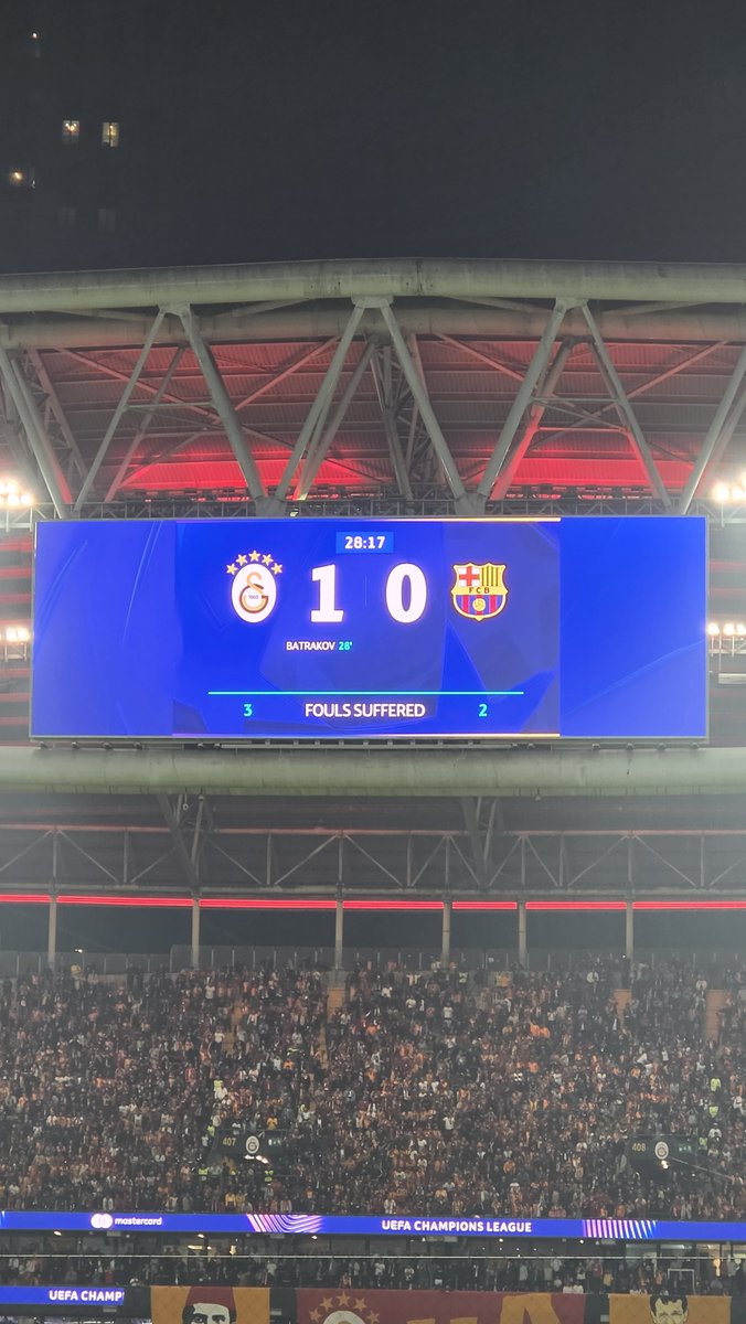 montegre_'s tweet photo. @FCBarcelona @fcbarcelona_tr @GalatasaraySK @ChampionsLeague #matchdaydump
#GSvBar https://t.co/deDsbnc5Fv