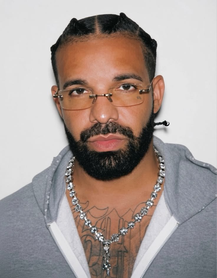 Blaque_77's tweet photo. Which of these rappers has the best vocals?

DON TOLIVER 
TY DOLLA SIGN 
TORY LANEZ
DRAKE https://t.co/tOqSqhIirZ