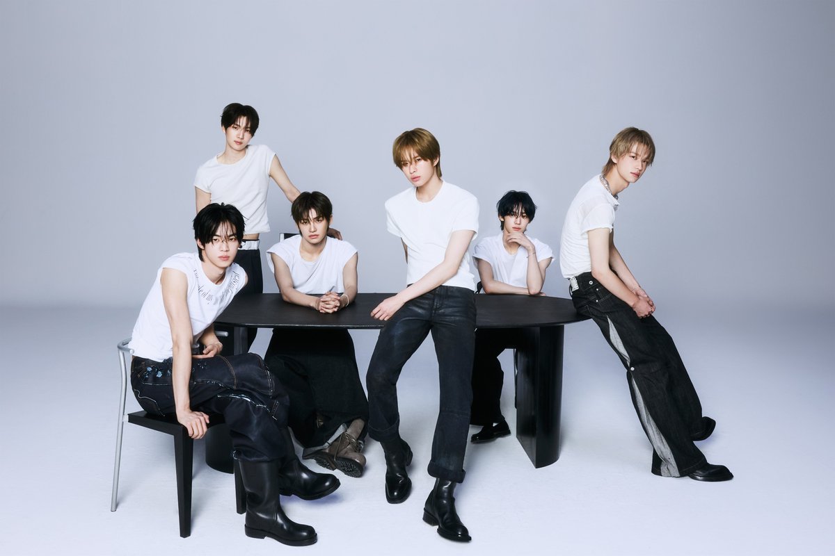 TWS_PLEDIS's tweet photo. TWS : 2nd Single Album 'TO US'
Official Photo Closer Ver.

✉️ 2026.11.2. 6PM (KST)

#TWS #투어스 #247WithUs
#TO_US https://t.co/933mWVIzC2