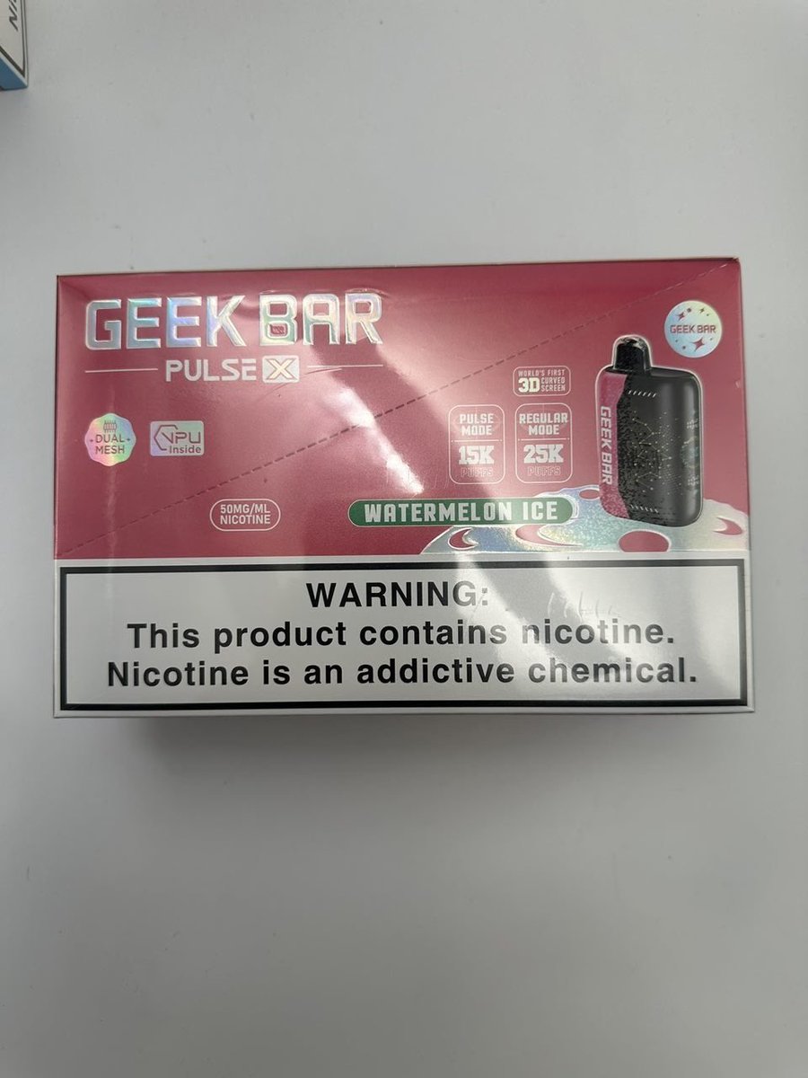 Highplow's tweet photo. ANY NICOTINE BRANDS 

-GEEK BARS 
- FLUM 
- UT BARS 
-FOGGERS https://t.co/6d4VzdKpbV