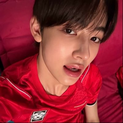 vieracious's tweet photo. #NewProfilePic https://t.co/LBHkkeRzar