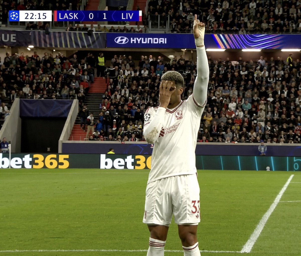LFC_Tandy's tweet photo. Never fall in love with a loan player they said.

Well too late. Araujo is HIM https://t.co/YXGmNRwwTi