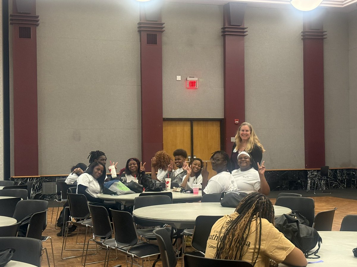 rvhs's tweet photo. 🍎💜 FUTURE EDUCATORS IN ACTION! 🩶

Our RVHS Teacher Cadets attended Teacher Cadet Day at the University of South Carolina! 🎓 They connected with Mrs. Tinneny from CERRA and heard from Dr. Christie Palladino, South Carolina Teacher of the Year.

We’re proud of our Blazers as they prepare to shape the future of education! 

#BlazerPride #FutureEducators #ItsAllAtTheView