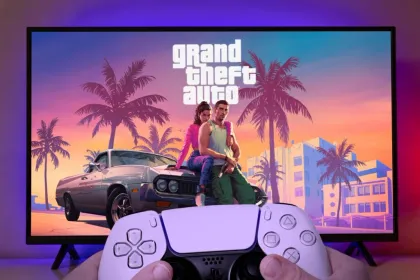 Robert_aaa111's tweet photo. $TTWO Bloomberg TV starting a series of interviews regarding the launch of GTA 6. This is about to launch 🚀 https://t.co/vT6aZAeo0e