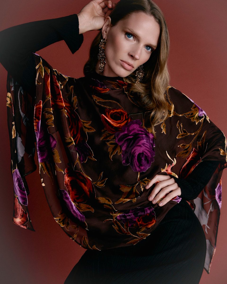 JanesVanity's tweet photo. The Jane's Vanity collection has been carefully curated to help you exalt the everyday for over 35 years; each piece chosen for its comfort, quality, and unique design. Shop the collection now at https://t.co/Po1WMyHHVg https://t.co/kFdC34q82c