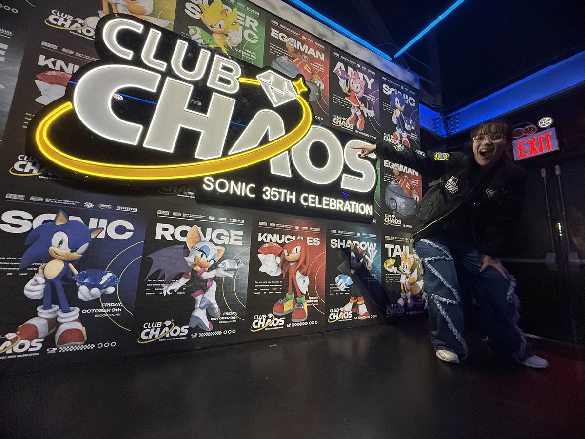 SavyCitadel's tweet photo. Club Chaos Review: Perspective from a Disabled/Chronically Ill Person, and someone who has worked several events…

I’m seeing a lot of chit-chat online about how things at Club Chaos were handled. So, I figured I would give my 2 cents on my experience as an attendee that has the luxury of being disabled (that’s a joke lol), as well as being involved with events on a frequent basis. 

This is my TLDR version; however, I will potentially do my long winded essay at some point haha. 

Club Chaos was a very fun, high-energy experience. I had an absolutely amazing time all things considered, and I’m very fortunate to have gone. It obviously wasn’t perfect; no event is, but that’s the nature of the business. My biggest nitpicks were ultimately the result of one issue, and that’s the fact that I feel they should not have sold this event to the max capacity of the building. Given these circumstances, venue staff did everything they could given the layout and large number of people. So, I give huge props to them for managing the chaos to the best of their abilities. Otherwise, the event was well done, and I had a great time!