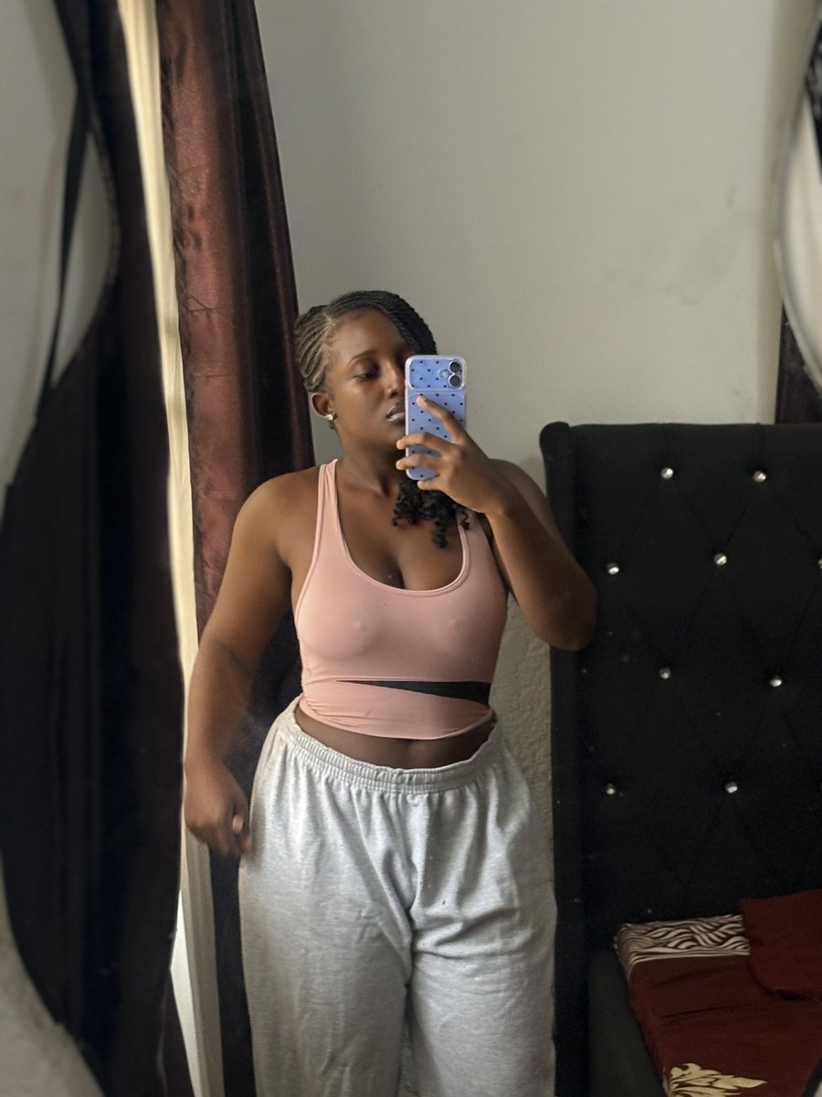 MeritPrecious1's tweet photo. Gym fit snap day 116

Happy and cute ☺️💕 https://t.co/b1beIrGc9v