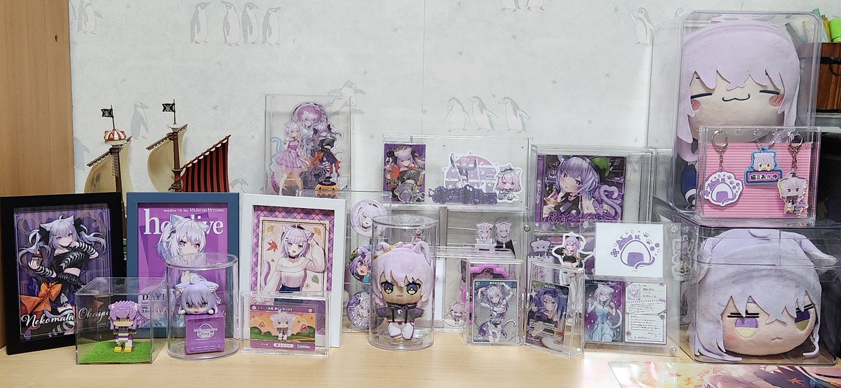 gen_0223's tweet photo. 推し棚？製作中 https://t.co/Eeibxsk6I1
