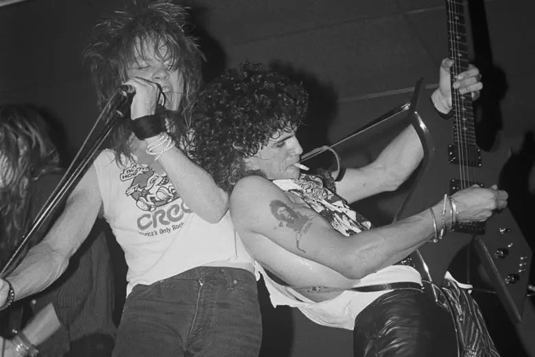 historyrock_'s tweet photo. In 1985, an unknown band called Guns N' Roses played at a party for the Theta Xi fraternity at UCLA in exchange for thirty dollars and a case of beer. At that modest concert, they even performed the song “Welcome to the Jungle” twice.

Years later, they releasedAppetite For Destruction, an album that sold millions of copies worldwide and catapulted them to become one of the biggest rock bands on the planet.

By 1989, they were already filling arenas, and shortly thereafter, they were packing stadiums. Without a doubt, that case of beer from their early days must have tasted like glory.