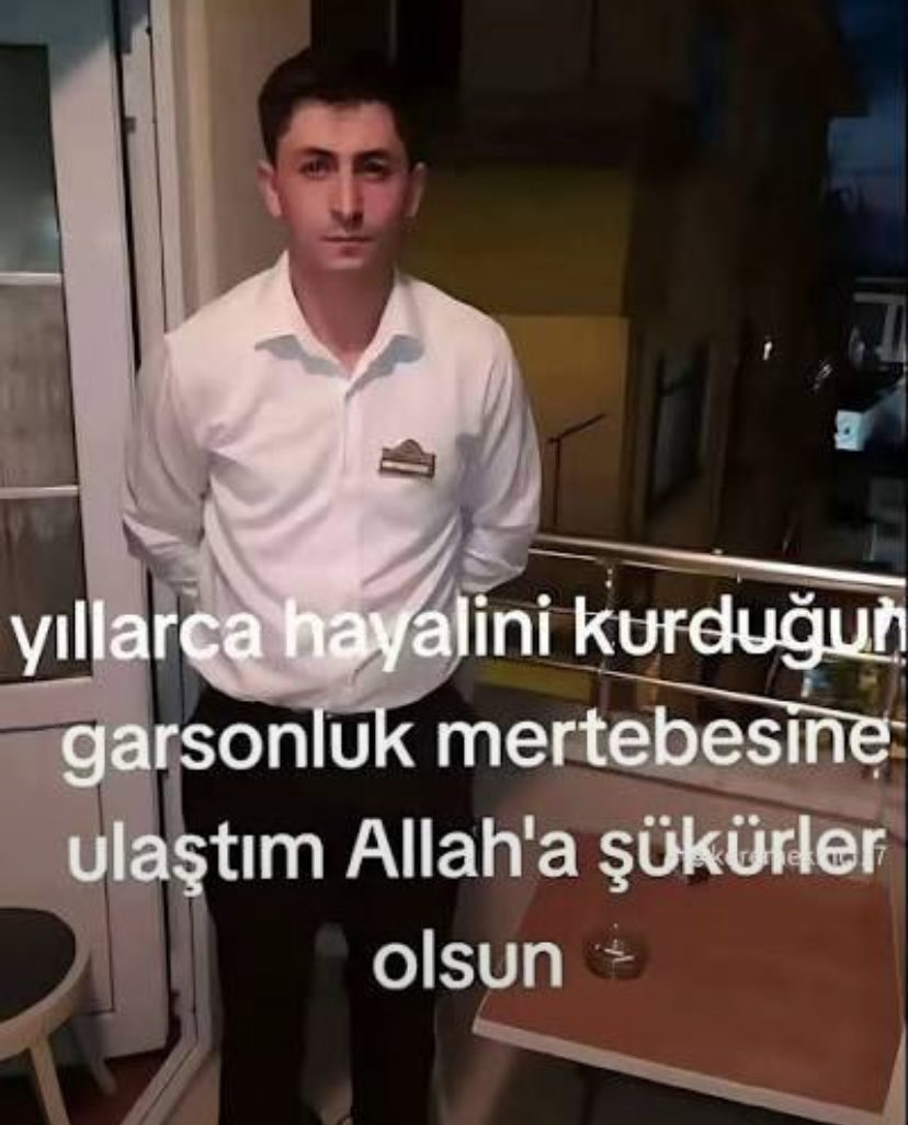 areumulku's tweet photo. mevlütte teyzelerin eline kolonyayı dökme görevi bize bahşedilince https://t.co/irMjeu8Ms8
