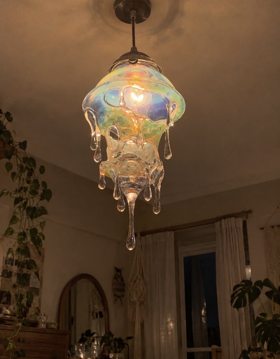 vogueamourr's tweet photo. melted glass lamp https://t.co/xK8dMKUQqx