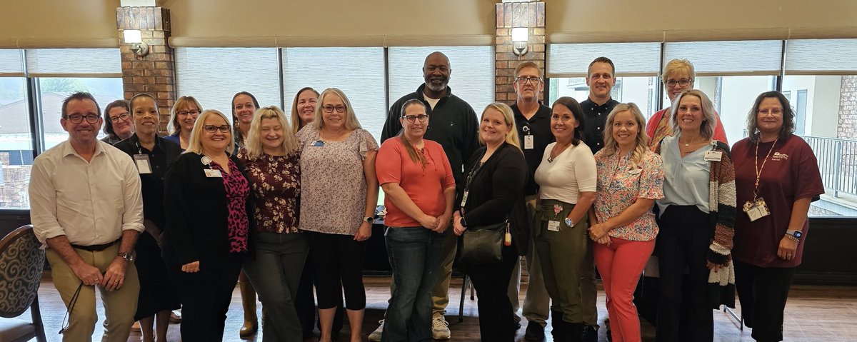 AzriaHealth's tweet photo. #AzriaHealthLongview and #AzriaHealthRoseVista represented @AzriaHealth at the Southwest Iowa Networking Group Meeting. We meet monthly at different locations. This month was at Chapters Living of Council Bluffs!
#AzriaHealth #SouthwestIowaNetworkingGroup #SWING #ChaptersLiving https://t.co/x5Pbxaa08H