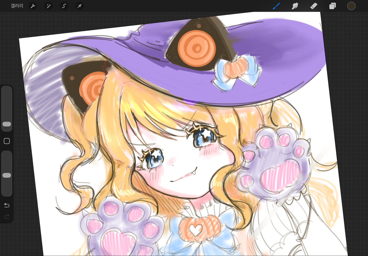 ttagebiru's tweet photo. #SeeU 시유 컬파가 너무나도 할로윈이길래… 🥺✨ https://t.co/DM5Y2mV3mR