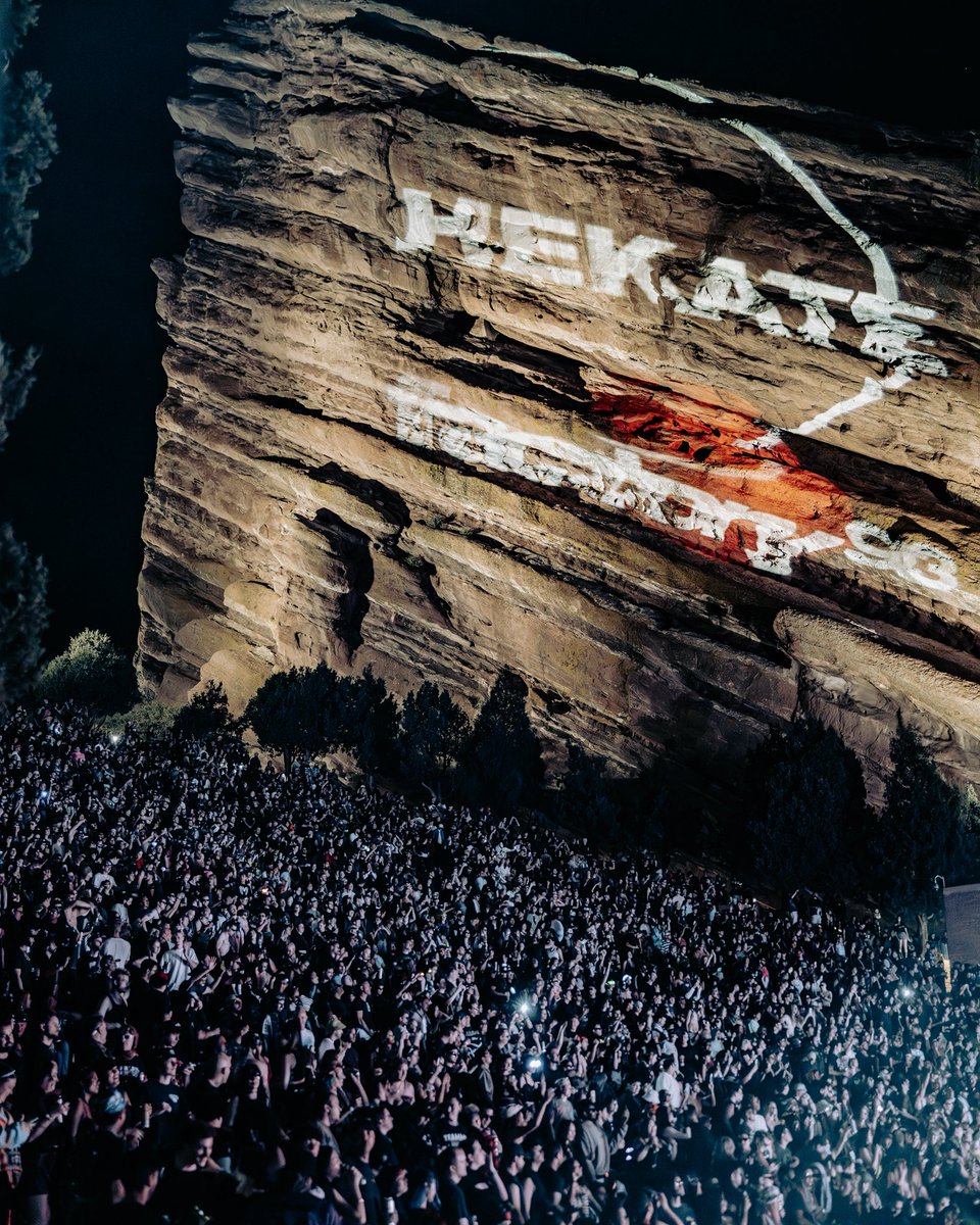 TheFactory93's tweet photo. Last Saturday, @saralandrydj made her @redrocksco debut, &amp; we’re still processing the experience 🖤 @pendulum (DJ set), Supergloss &amp; Lorely Mur joined the journey, moving across a spectrum of techno, bass, acid &amp; more to soundtrack a setting just as breathtaking as the music. https://t.co/RDOQKGmMgm