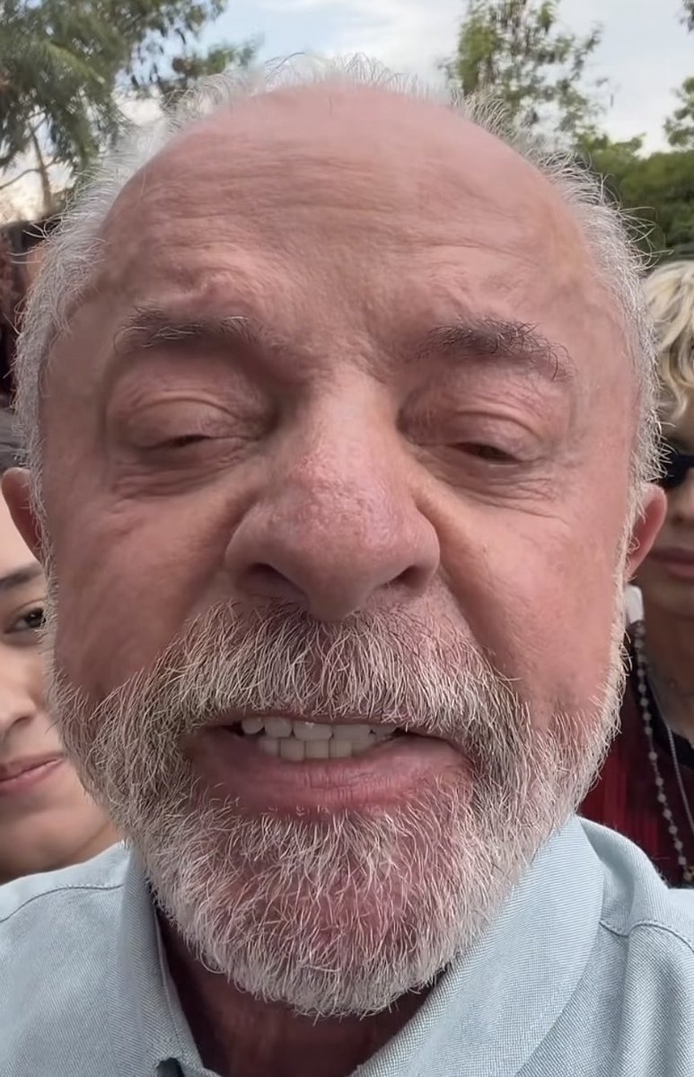 mendigodoi's tweet photo. qria q o lula fosse meu vô https://t.co/vtVar6Jg3j