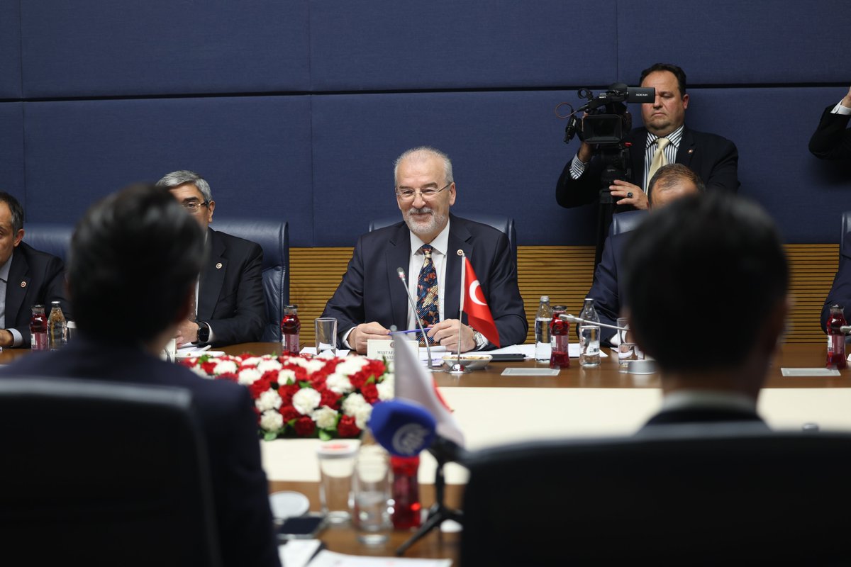 mhulkicevizoglu's tweet photo. AA Haber: 

"Türkiye-Japonya Parlamentolar Arası Dostluk Grubu Başkanı" CEVİZOĞLU, "Japonya Dışişleri Bakan Yardımcısı" YASUTAKA ile görüştü.

https://t.co/BmllzkkomO #Japonya
