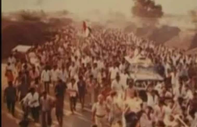 GudumbaCares007's tweet photo. Welcome to Janasena @VangaveetiOffl Anna 🔥

Ranga garu nammukunna Bezawada Durgamma daya tho, meeku &amp; Vangaveeti Kutumba Abhimanulaku inka anni manchirojule ravali ani korukuntunna 🙏

Johar Vangaveeti Mohana Ranga ✊🏼
Jai Janasena ✊🏼

@PawanKalyan @JanaSenaParty https://t.co/BAJPM0ULBC