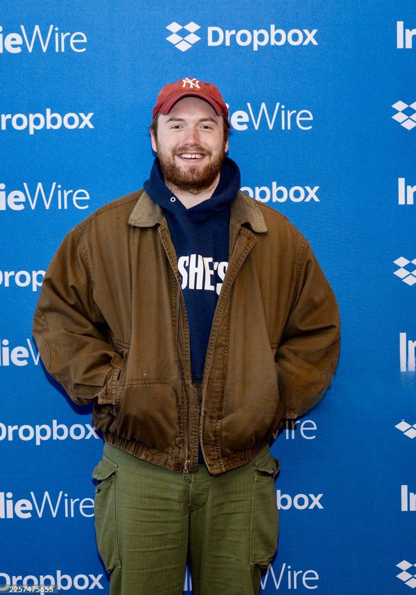 knighttenjoyer's tweet photo. That feeling when you get invited to the Dropbox function https://t.co/dUrDGItFhw