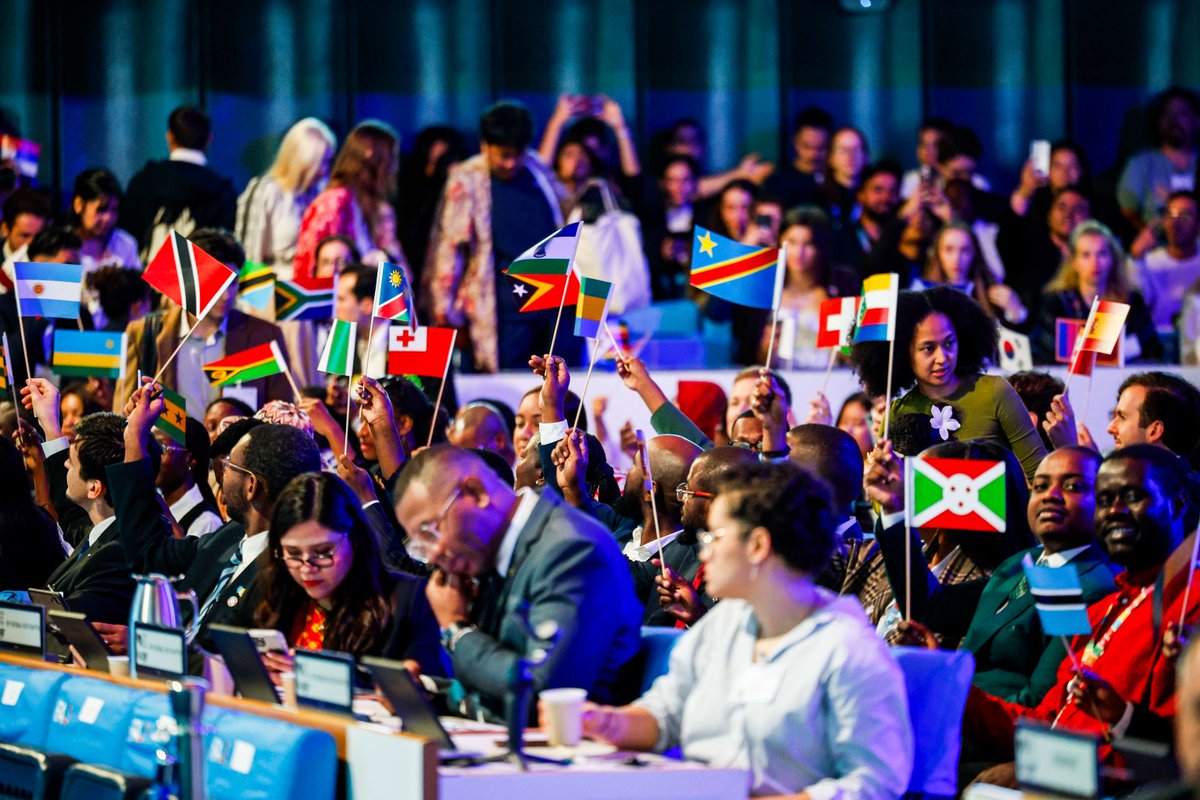 UNYouthAffairs's tweet photo. Young people are already shaping our agrifood systems 🌱 Speaking at the opening ceremony of the @World_FoodForum, ASG @felipepaullier emphasized that the future of agrifood systems depends on the choices and investments we make today. #YouthLead #WFF2026 @FAO https://t.co/xyqarWVnwF