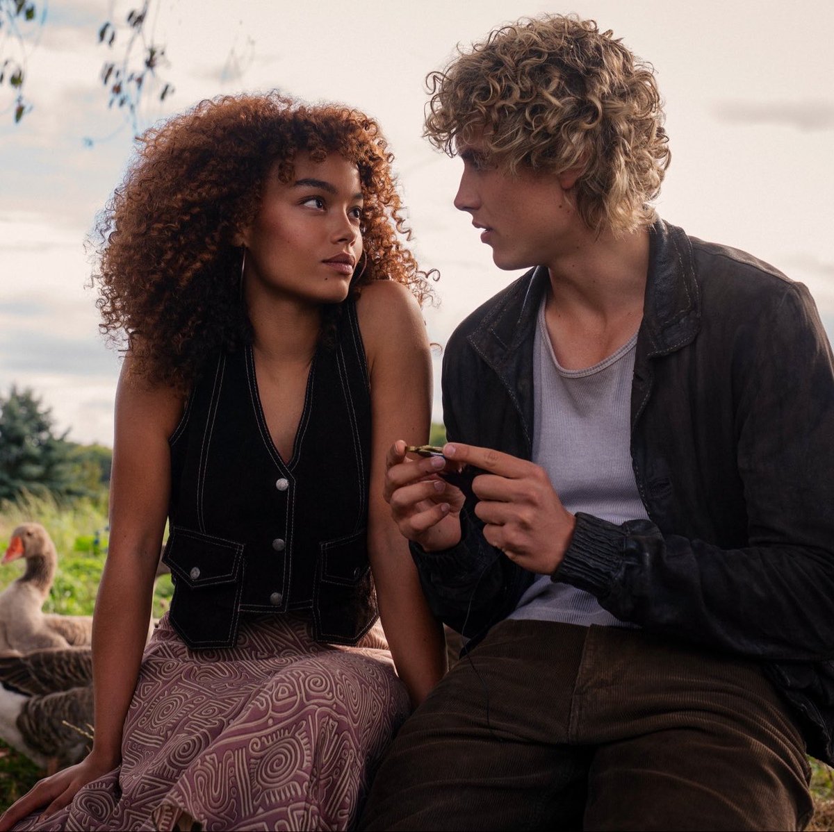 FilmUpdates's tweet photo. Whitney Peak reveals she initially turned down the audition for the role of Lenore Dove in ‘THE HUNGER GAMES: SUNRISE ON THE REAPING’:

“There are things that feel so far away from you at times, and you don’t give permission to dream those dreams. I didn’t see myself as the romantic lead. I’ve rarely seen women that look like me portrayed in that way, and it felt so inaccessible. I remember telling my team, ‘I know who they’re going to cast, and it’s not going to be me.’ Why was I thinking that way? Why have I been trained and been raised to think that Black women don’t fit in these spaces? I was writing myself off before I even gave myself a chance.”

(https://t.co/QAmo7XpZ1p)