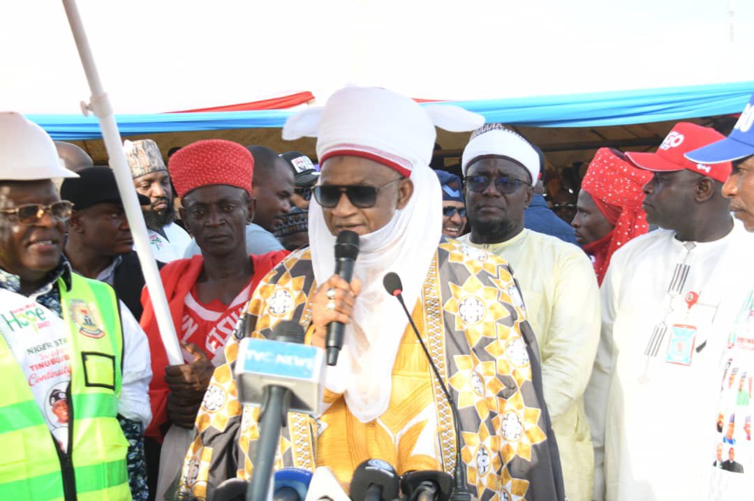 FRSCNigeria's tweet photo. The Corps Marshal, Federal Road Safety Corps (FRSC), Shehu Mohammed, mni, on Tuesday, 13 October 2026, joined other eminent dignitaries at the official flag-off of the reconstruction and dualisation of the Lambata–Bida–Mokwa–Makera–Kontagora Road project in Bida, Niger State. The 317-kilometre strategic highway project, flagged off by the Honourable Minister of Works, Senator Engr. Nweze David Umahi, is expected to strengthen national connectivity, boost economic activities, enhance the movement of people and goods, and improve road safety along the corridor.

The Corps Marshal commended the Federal Government’s commitment to critical infrastructure development, recognising the importance of safe, efficient and durable road networks to national prosperity and sustainable development. In his remarks, the Executive Governor of Niger State, His Excellency, Mohammed Umaru Bago, expressed appreciation to President Bola Ahmed Tinubu, GCFR, for the project and reaffirmed the state's continued support for his administration.
