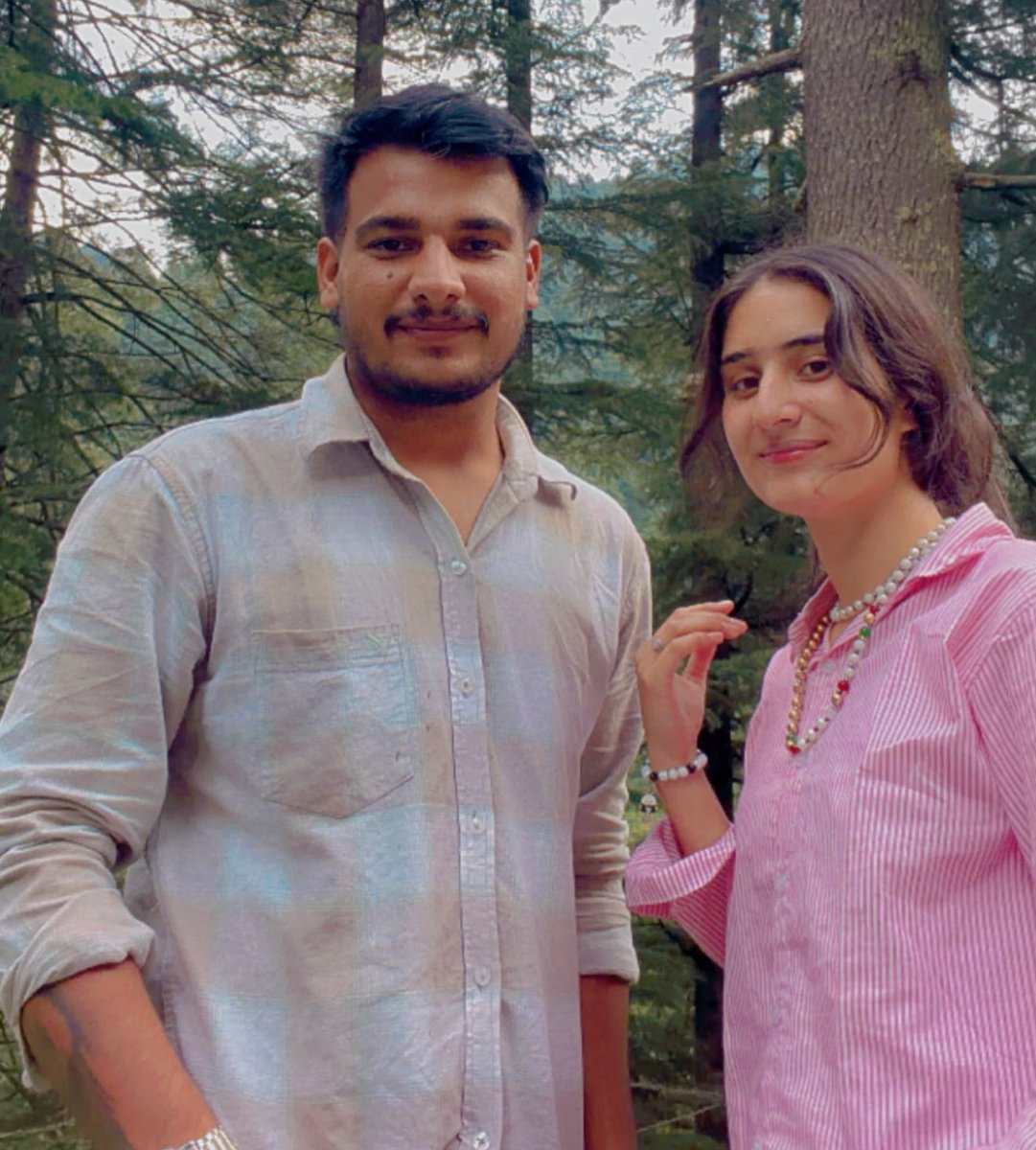 Worryna_'s tweet photo. More pictures from the eloping trip of kashmiri Hijabi muslim girl Ziya Shabnam and her Hindu boyfriend from Jammu Vishal Sharma. https://t.co/GZzzHeccFc